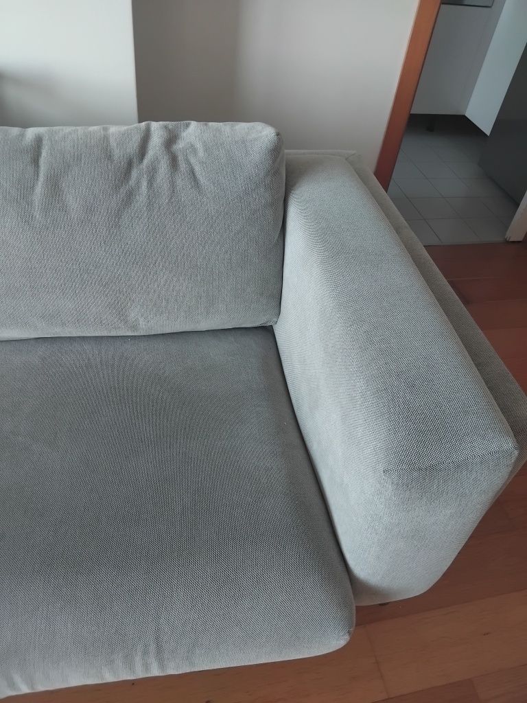 Sofá IKEA NOCKBY de 3 lugares