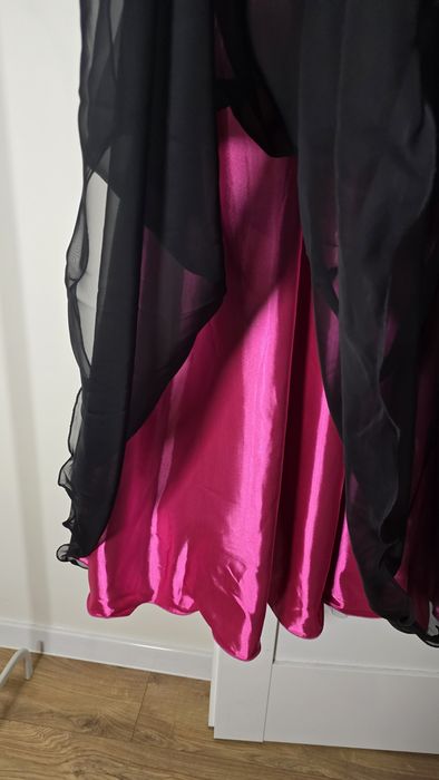 Długa sukienka wieczorowa fioletowa różowa tiul wesele sepktakularna