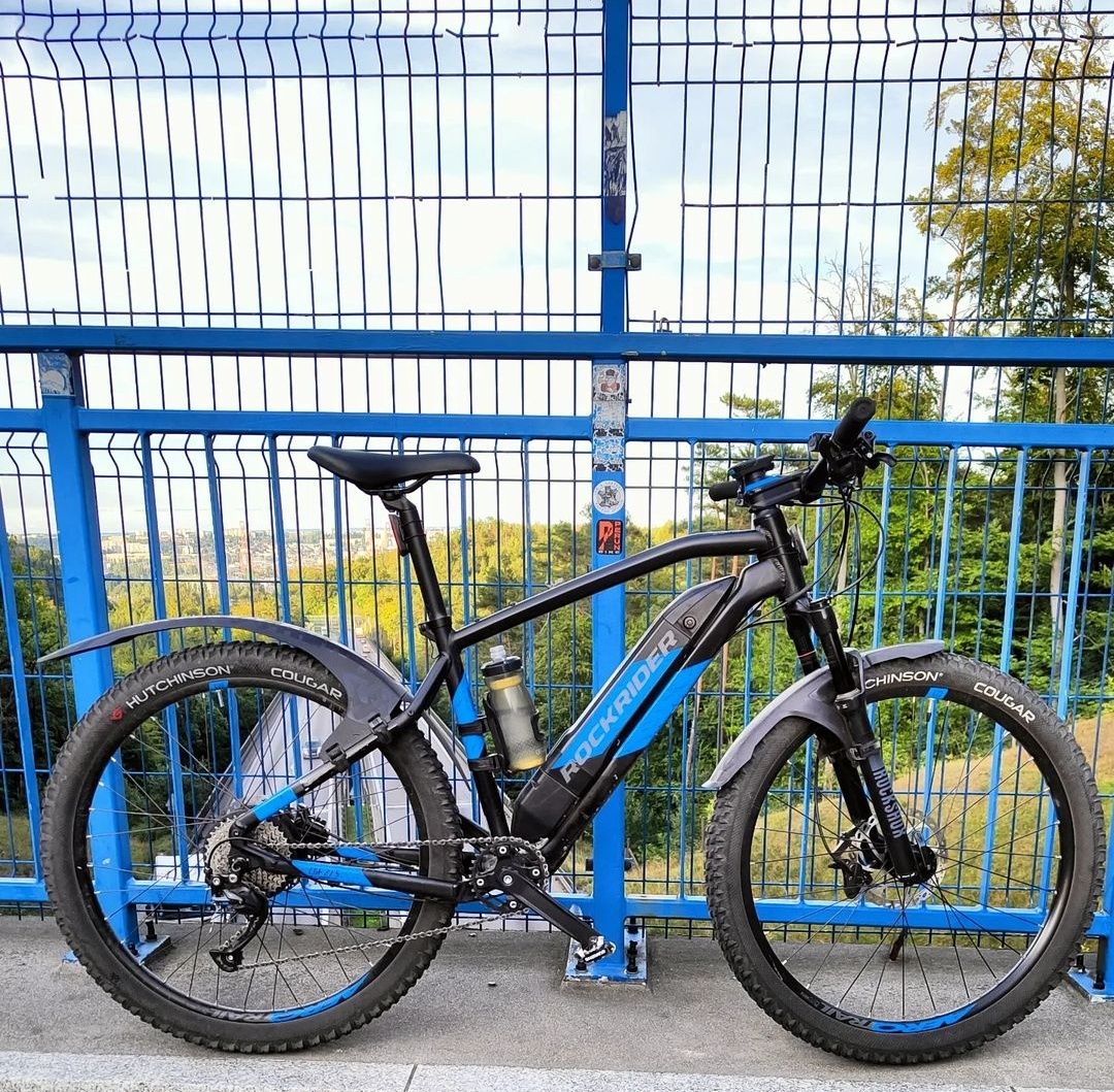 Doinwestowany rower elektryczny Rockrider e-ST 500 M (165-174cm)