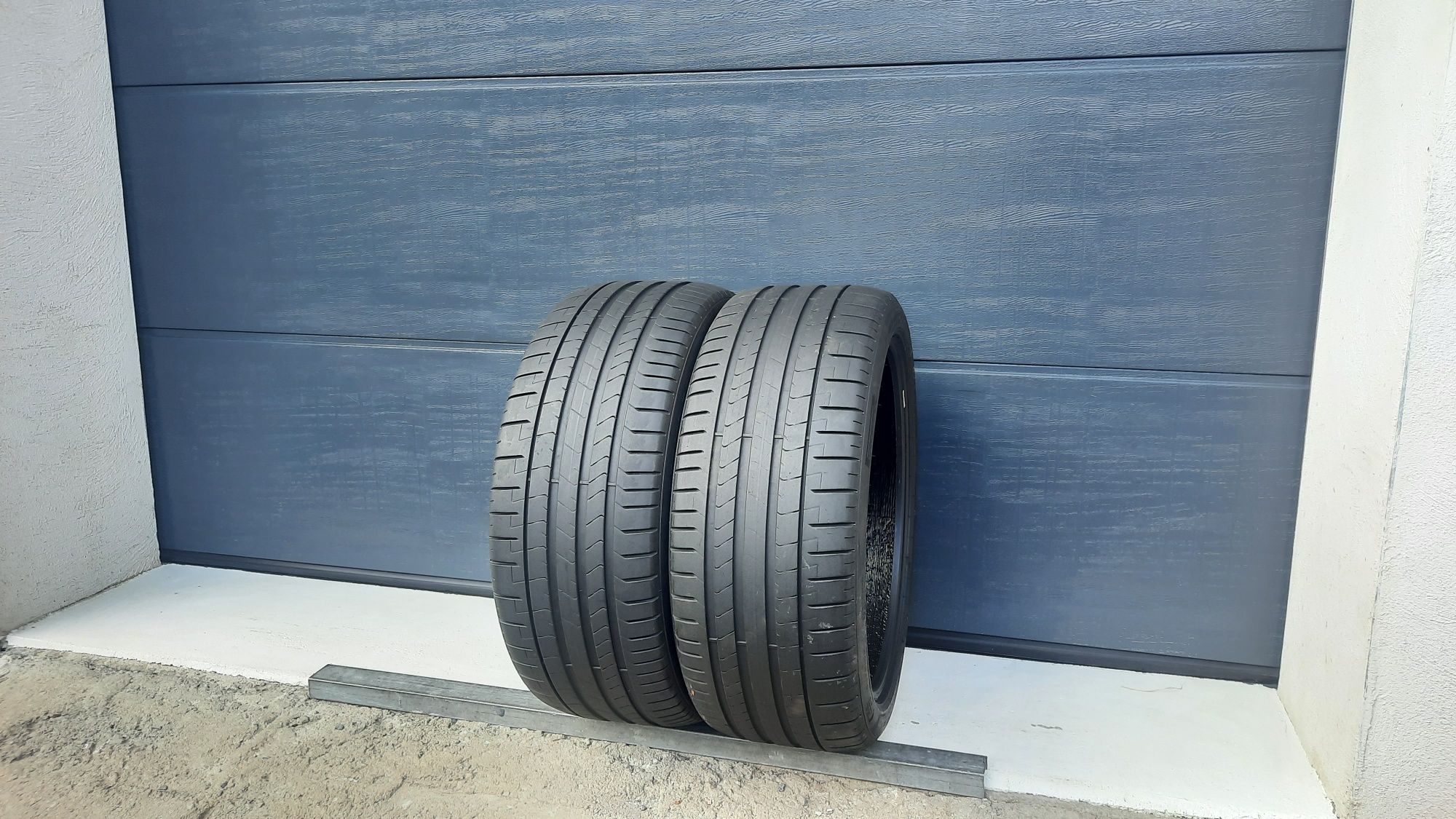 Pirelli 255/40 R21 P Zero Elect