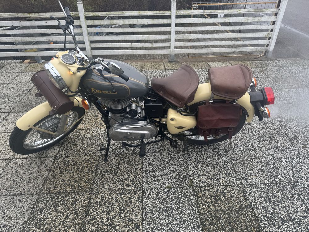 Royal Enfield 500 Bullet