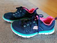 Sapatilhas skechers 37
