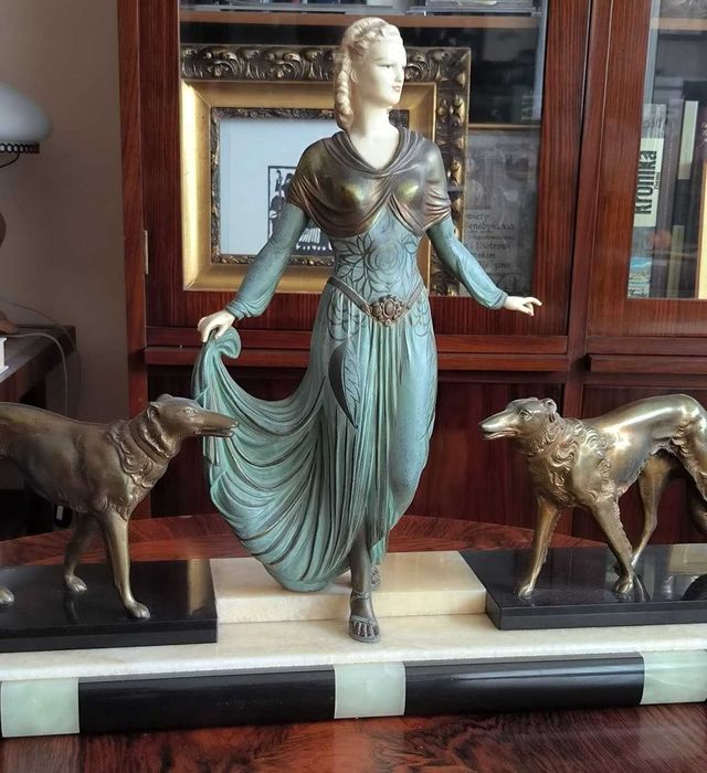 ART DECO figura  piękna  unikatowa  dekoracyjna