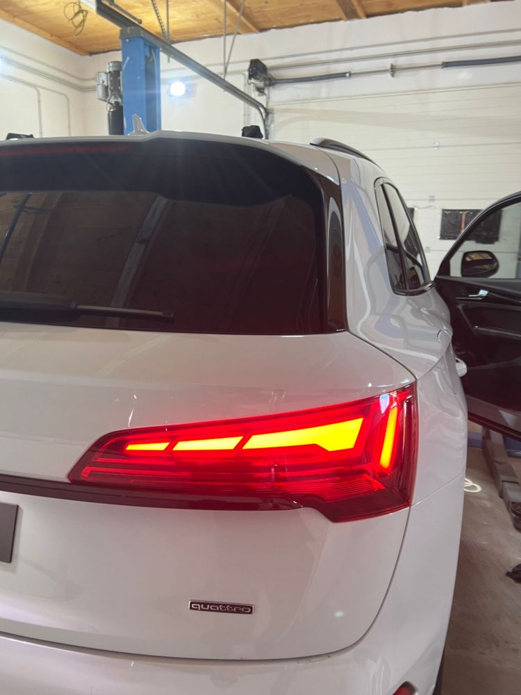 Фонарі audi q5 80a рест matrix