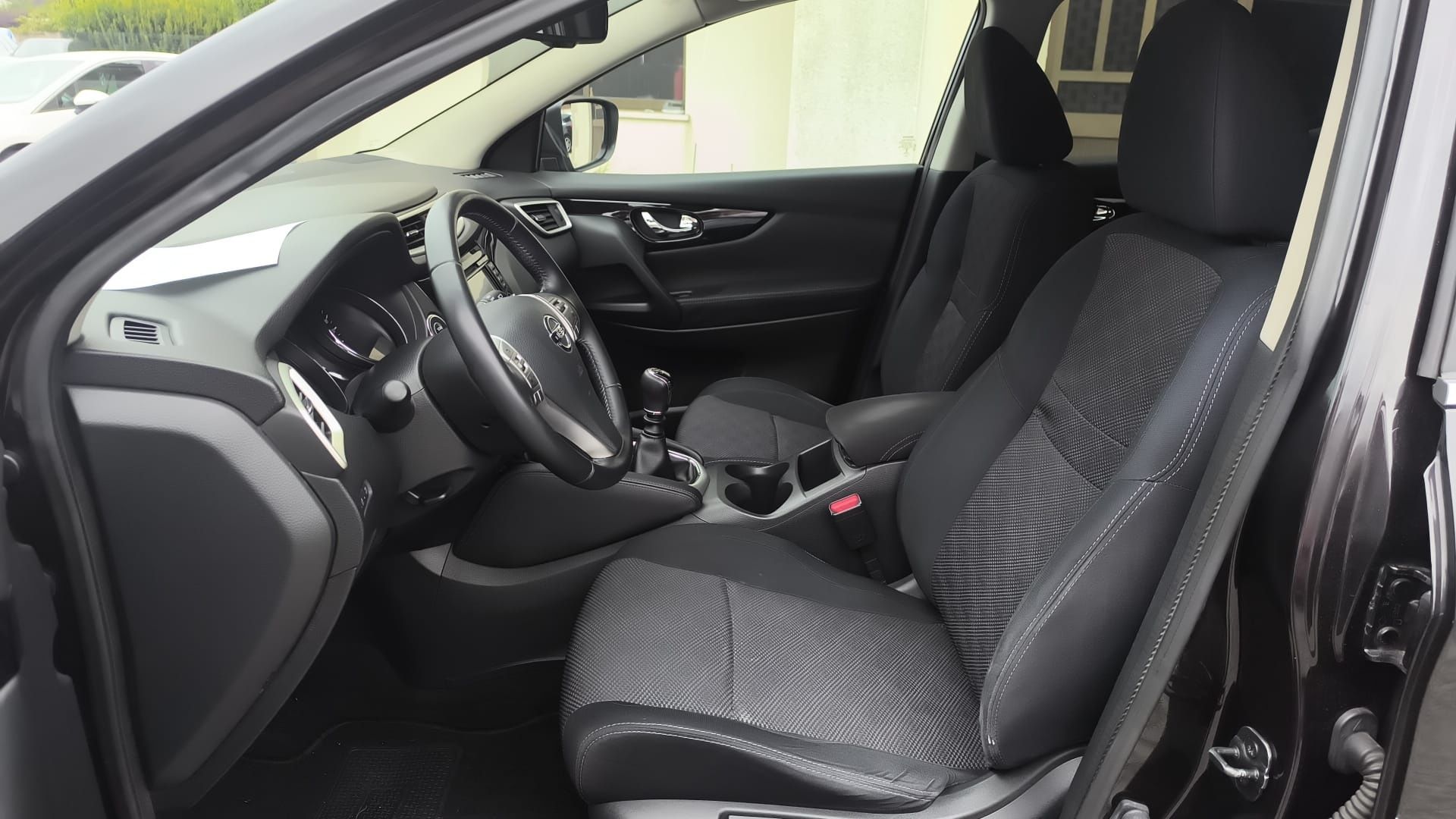 Nissan Qhasqhai 360 Nacional