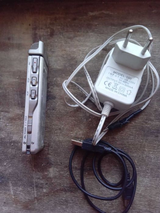 Диктофон OLYMPUS   DS-40