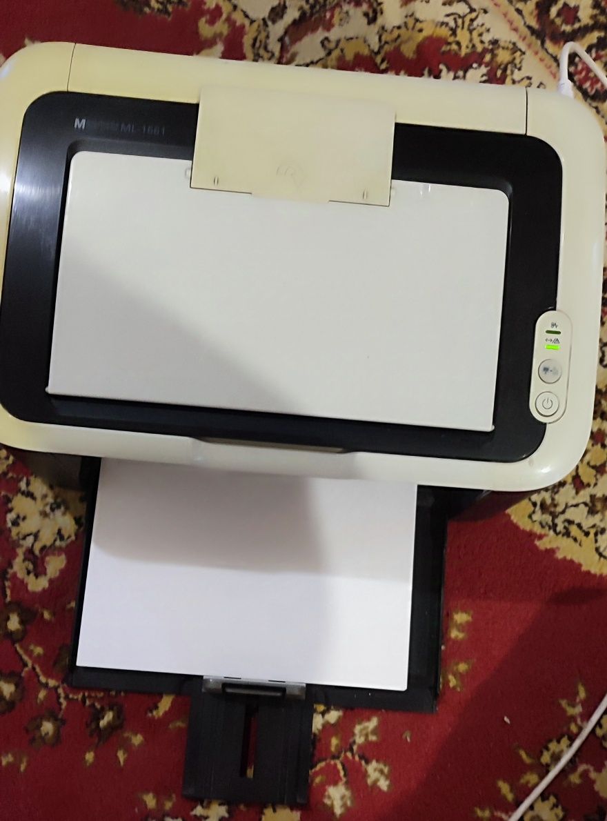 Продам принтер Samsung ML 1661
