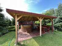 Wolny dlugi weekend - domek z sauna, jacuzzi, basenem na wsi w lesie