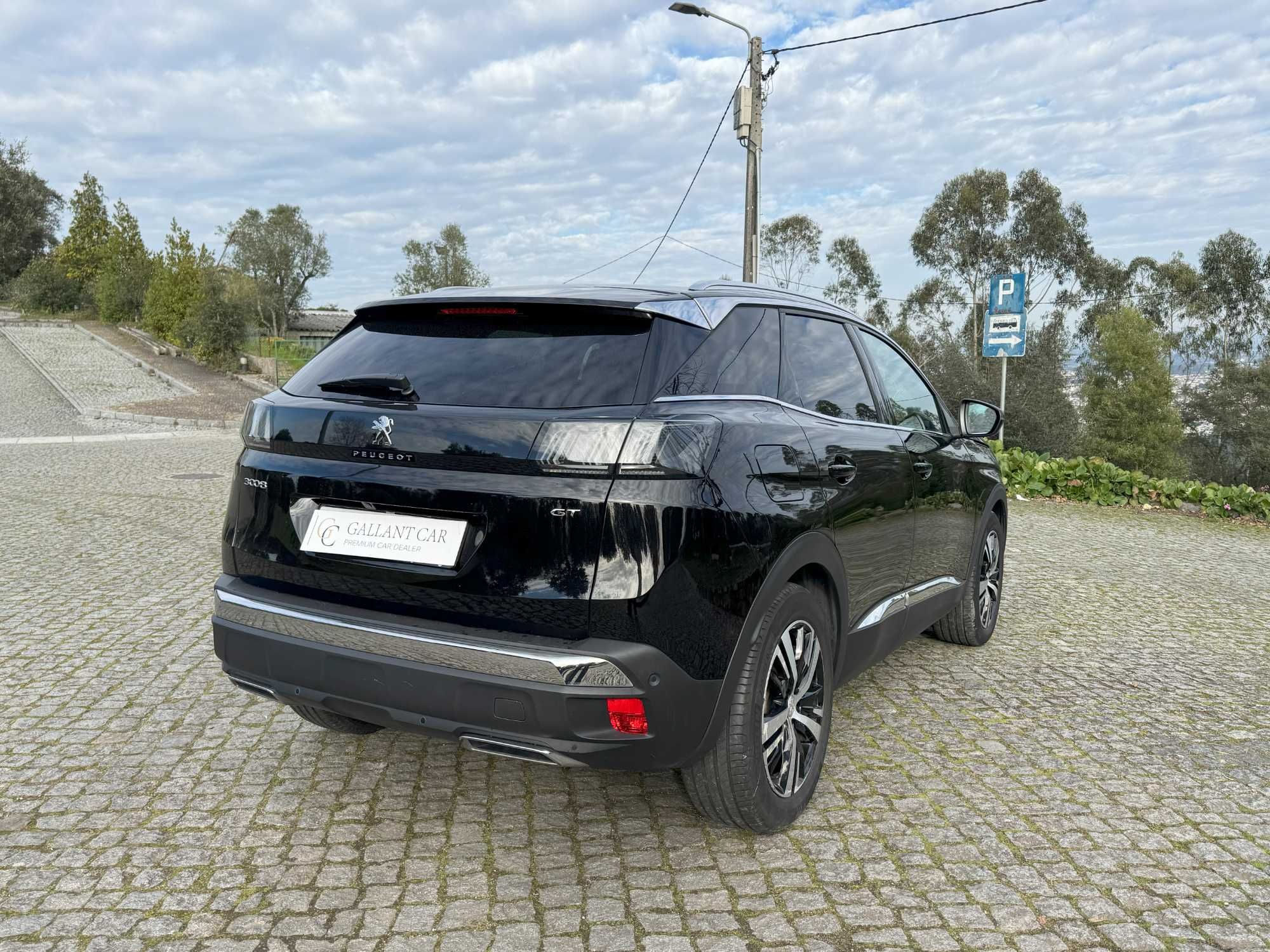 Peugeot 3008 1.2 PureTech GT Line **IVA DEDUTÍVEL**