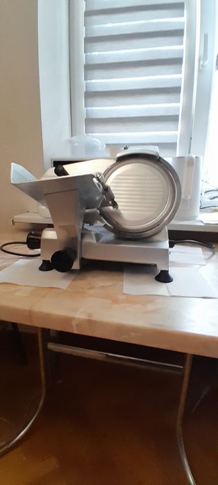 Слайсер Frosty HBS-220JS
Код: 12250