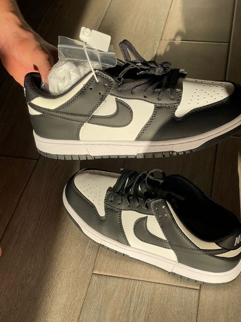 Nike Dunk Retro White