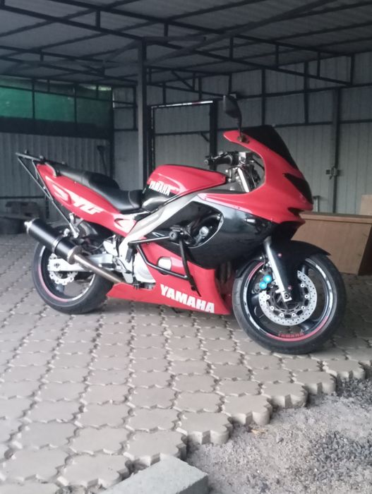 Ямаха yzf 600 thandercat