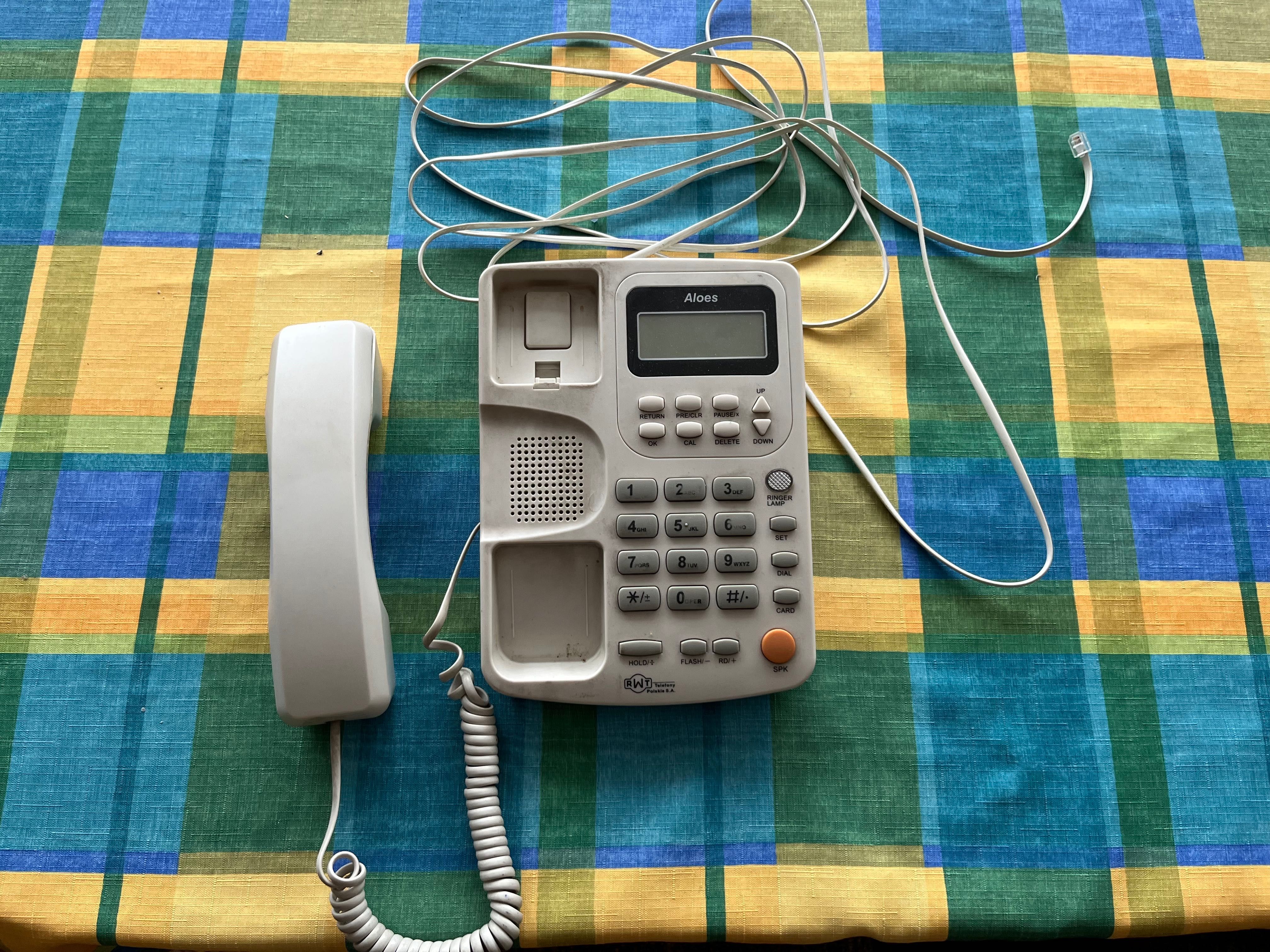 Telefon stacjonarny RWT Aloes.
