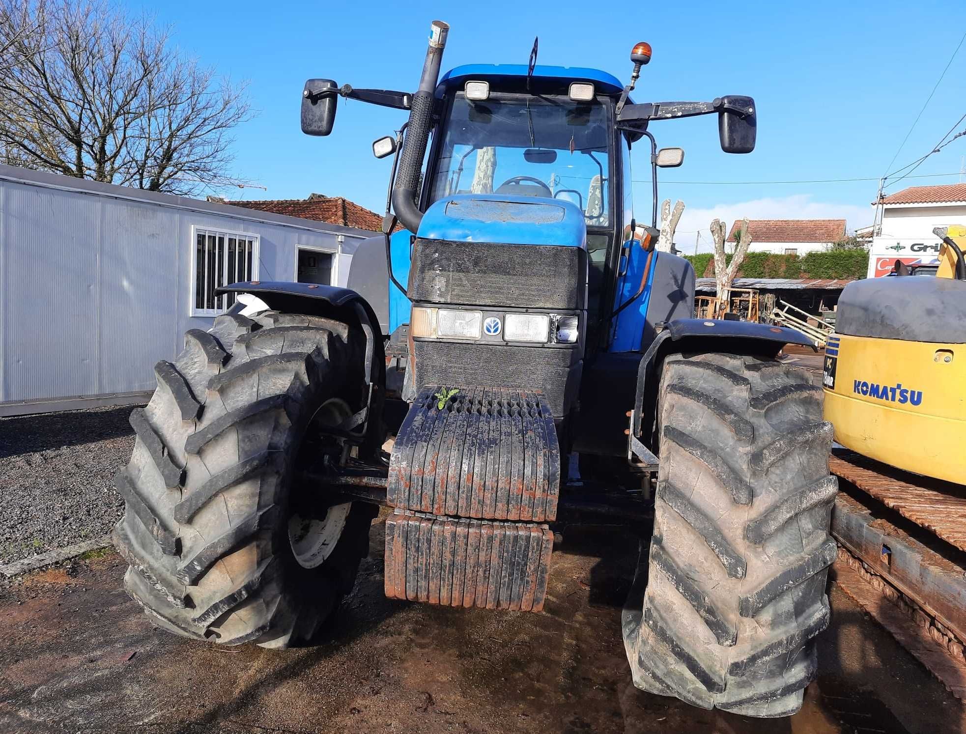 Trator New Holland TM 175