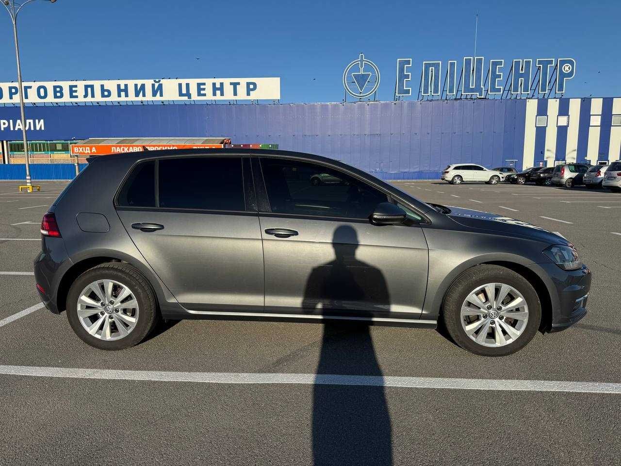 Volkswagen Golf 7 2017 1.6 TDI хетчбек