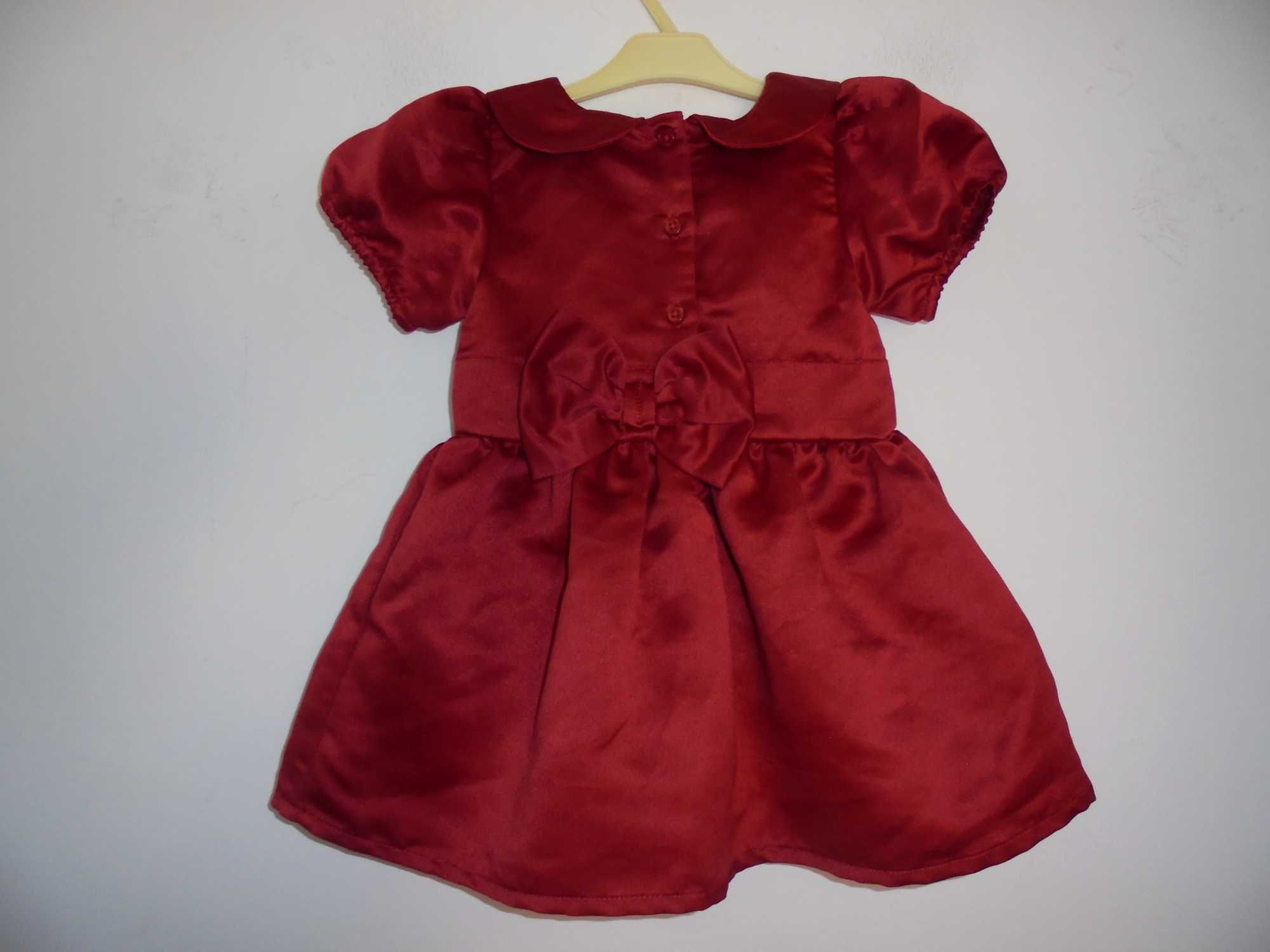 vestido de menina da marca PRIMARK