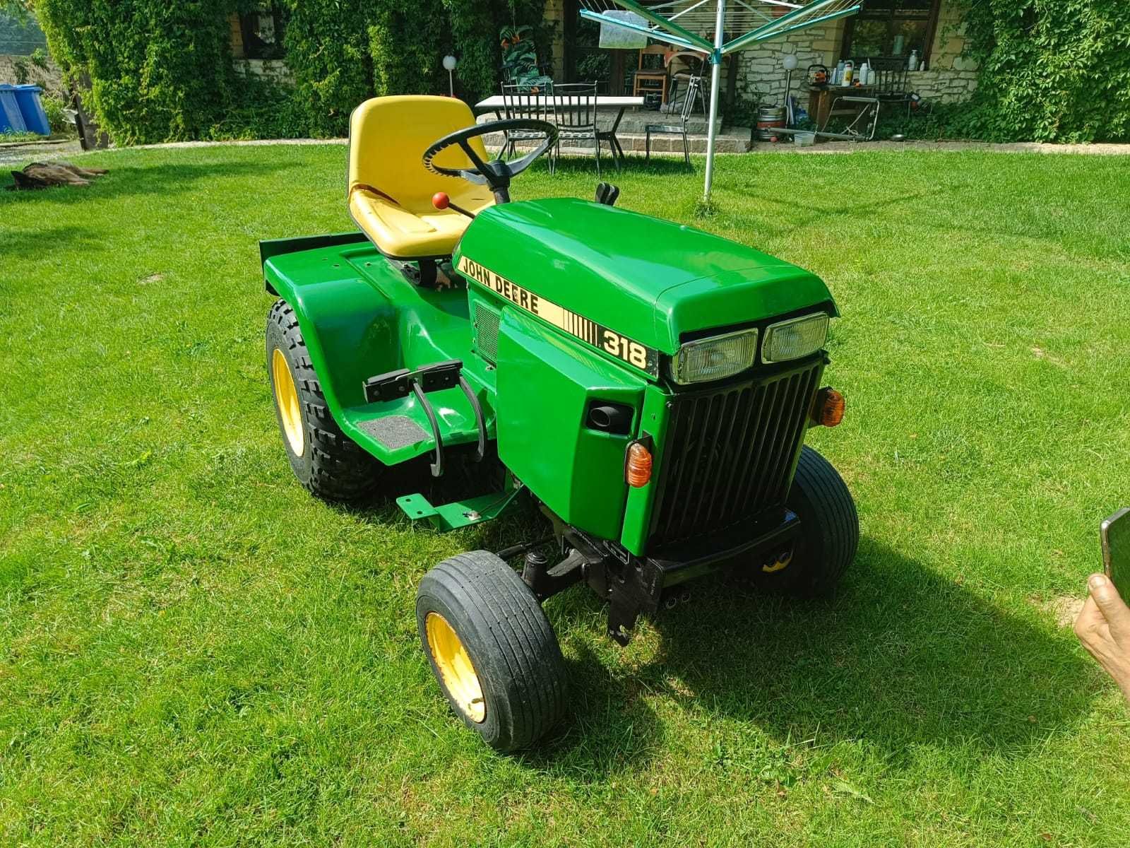 Traktorek kosiarka John Deere 318