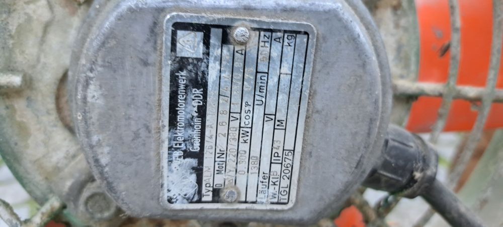 Wentylator- wyciag przemysłowy na siłe