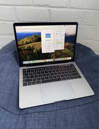 MacBook Pro 2019 13 i5 1.4/3.5 /8GB /128 GB/ 93% Акб / Touch Bar