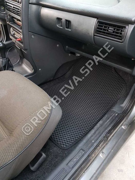 Коврики ЕВА ВАЗ Класика 2107 2115 Пріора 2170 Гранта Калина Нива EVA