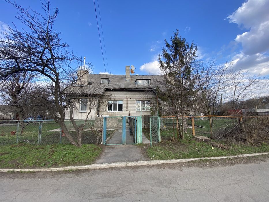 Продам будинок вул.Ялинова