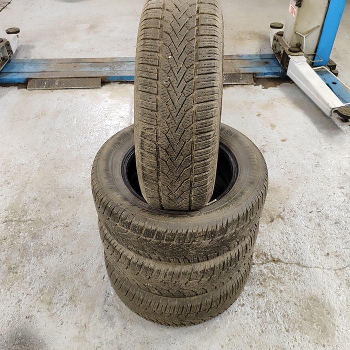 195 65 R15 Opony zimowe Semperit cena komplet 4 sztuki