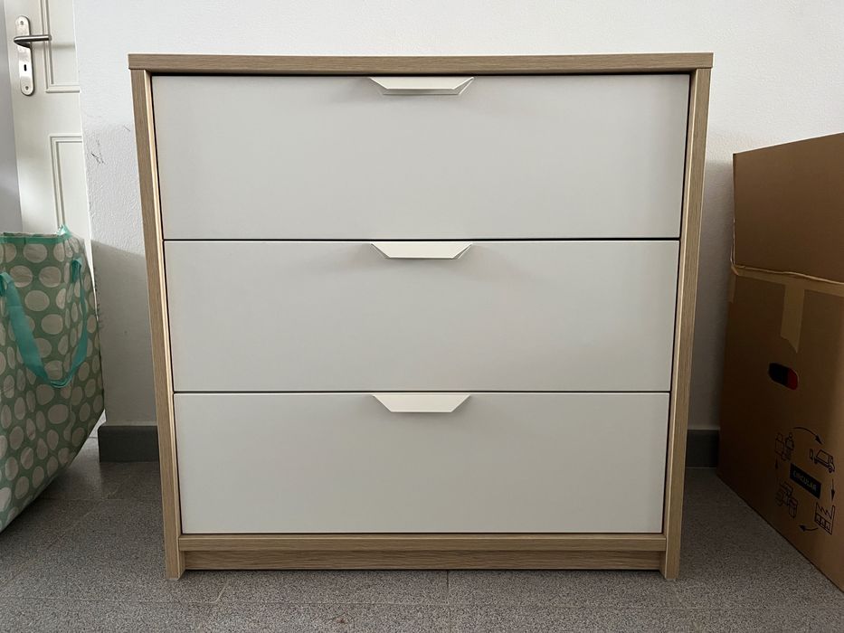 Cómoda c/ 3 gavetas IKEA