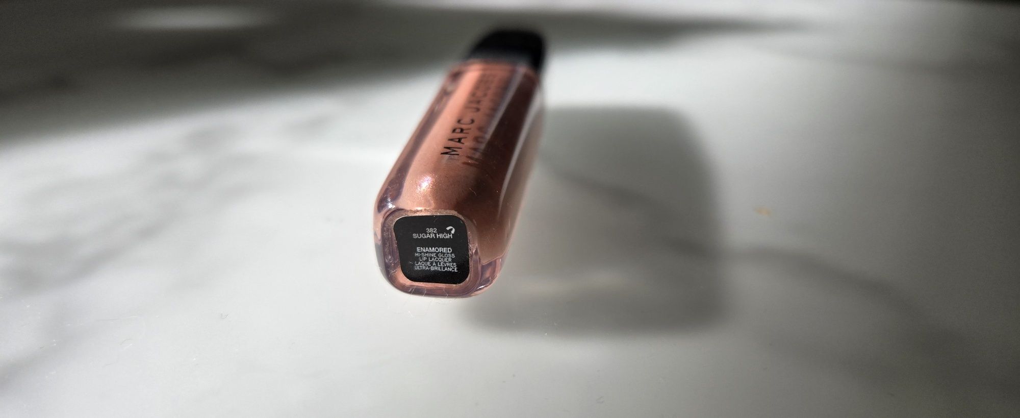 Marc Jacobs - Błyszczyk do ust Enamored
