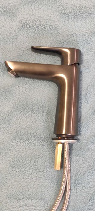 Bateria umywalkowa stojąca Hansgrohe Talis E110