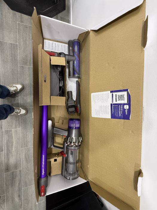 Dyson V11 nunca usado com 3 anos garantia