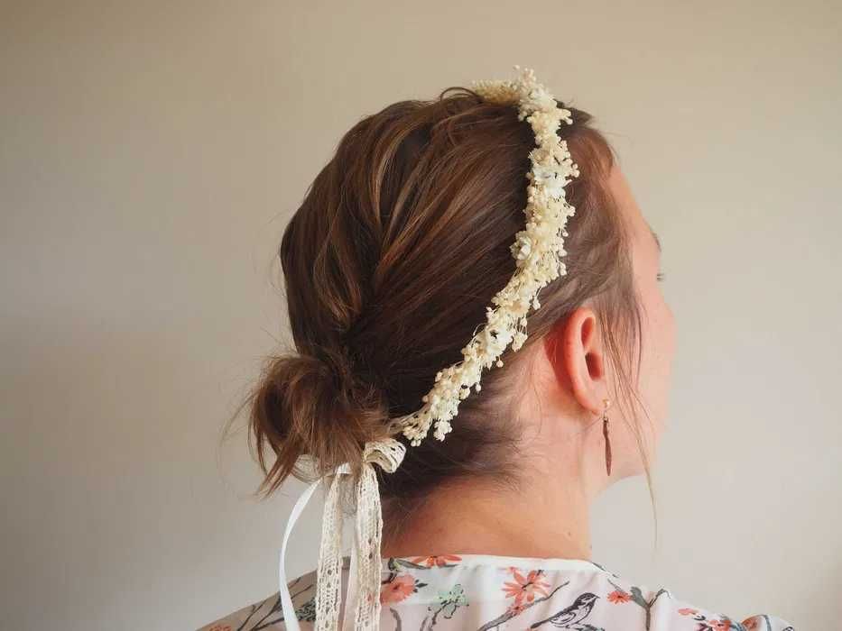 wianek z suszonych kwiatów, na komunie, wesele, wieczór panieński