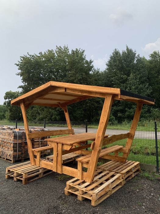 Altana.Huśtawka ogrodowa.Meble ogrodowe.Plac zabaw.Huśtawki z bala