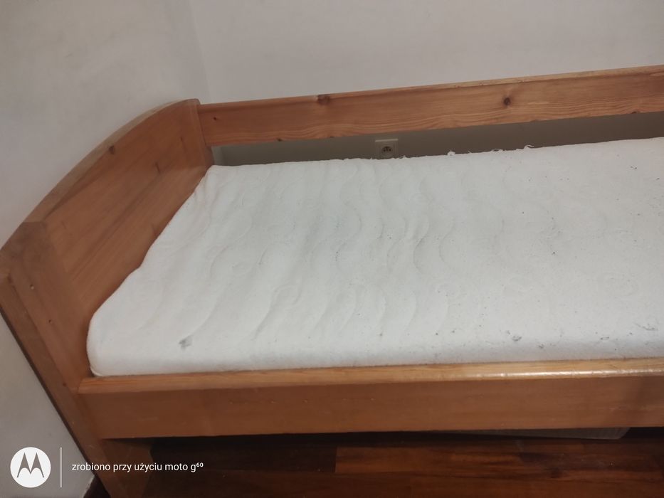 Łóżko drewniane  160x90