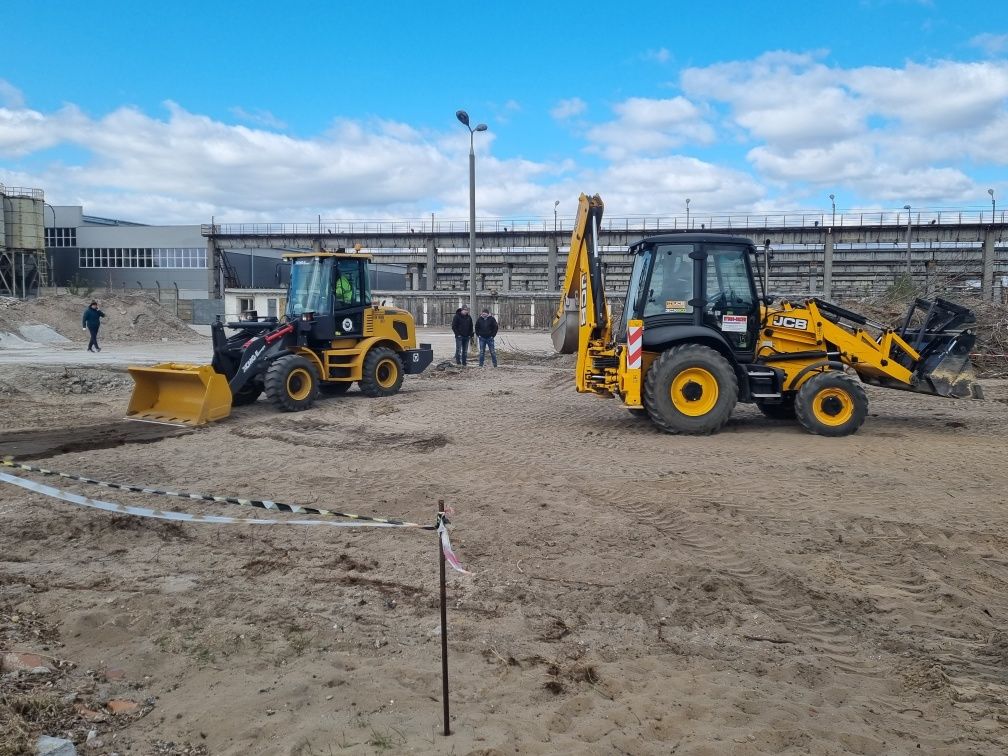 Usługi-Wynajem koparkoładowarki Minikoparki CAT 302.7 , JCB 3CX -NOWA.