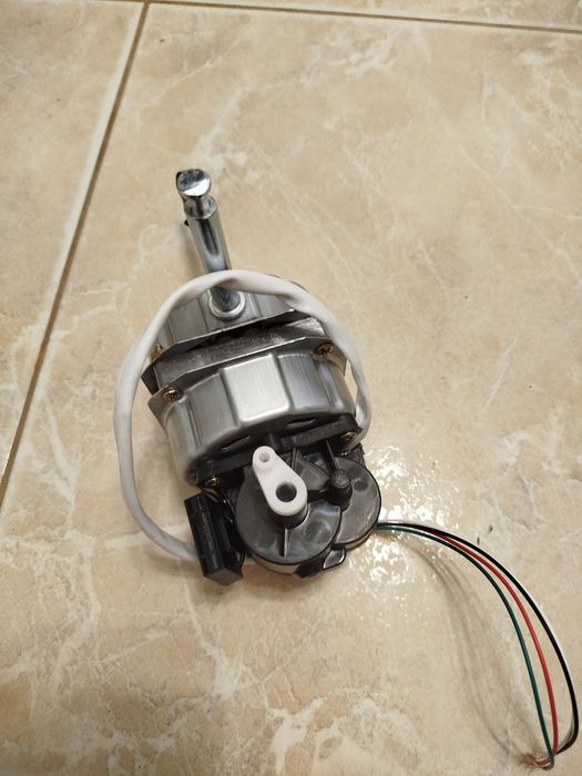 Электродвигатель для напольного и настольного вентилятора