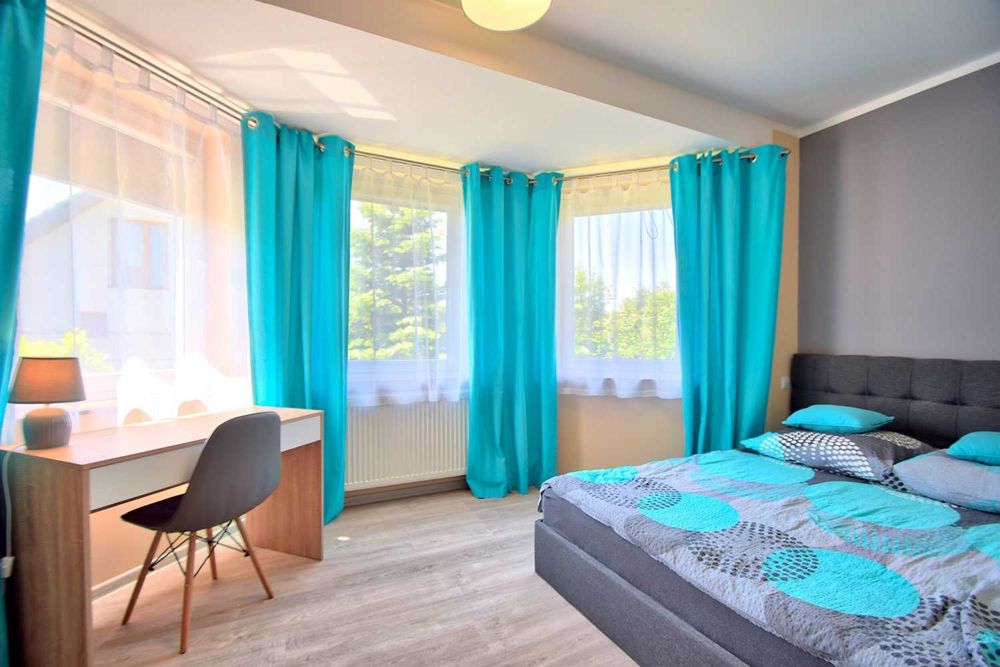 TANIE noclegi, pokoje pracownicze z łazienkami i balkonami w Grzybowie