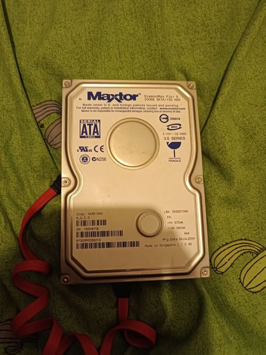 maxtor 200gb (2004)