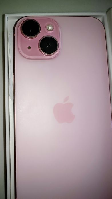 Telemóvel iPhone 15 rosa (pink), 128GB