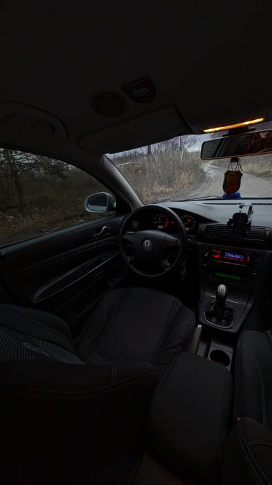 Skoda superb I  (1.8 2008)