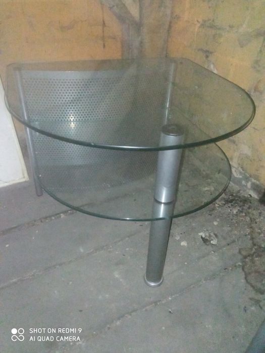 Dwie szafki nocne cena za obie