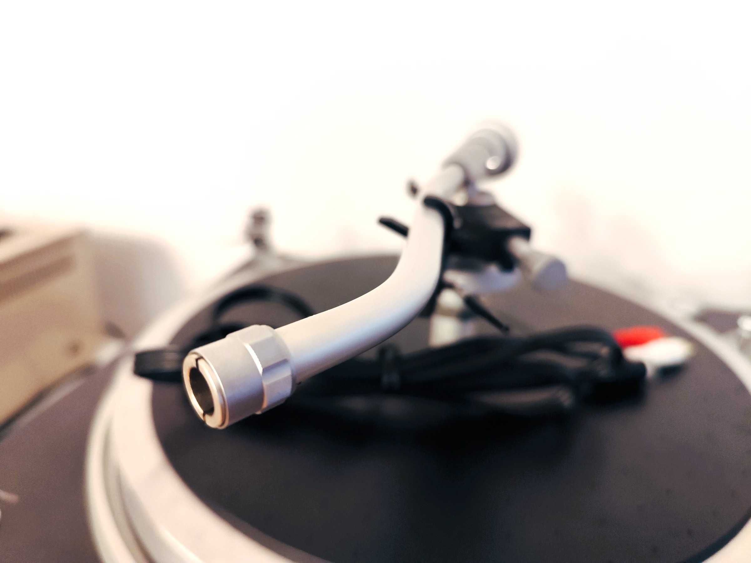 Braço com VTA Denon DA 309