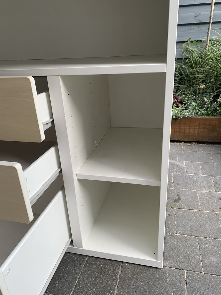 Komoda z przewijakiem przewijak stuva smastad ikea z szufladami 2w1
