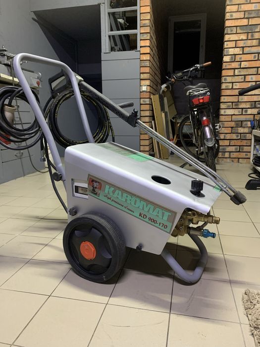 Мийка високого тиску. Karcher k5.