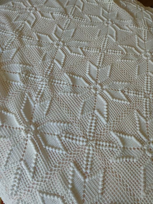 Colchas de renda trabalhadas à mão