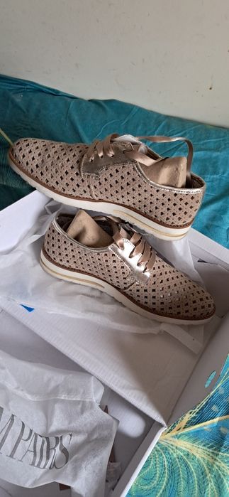 Vendo sapatos usados