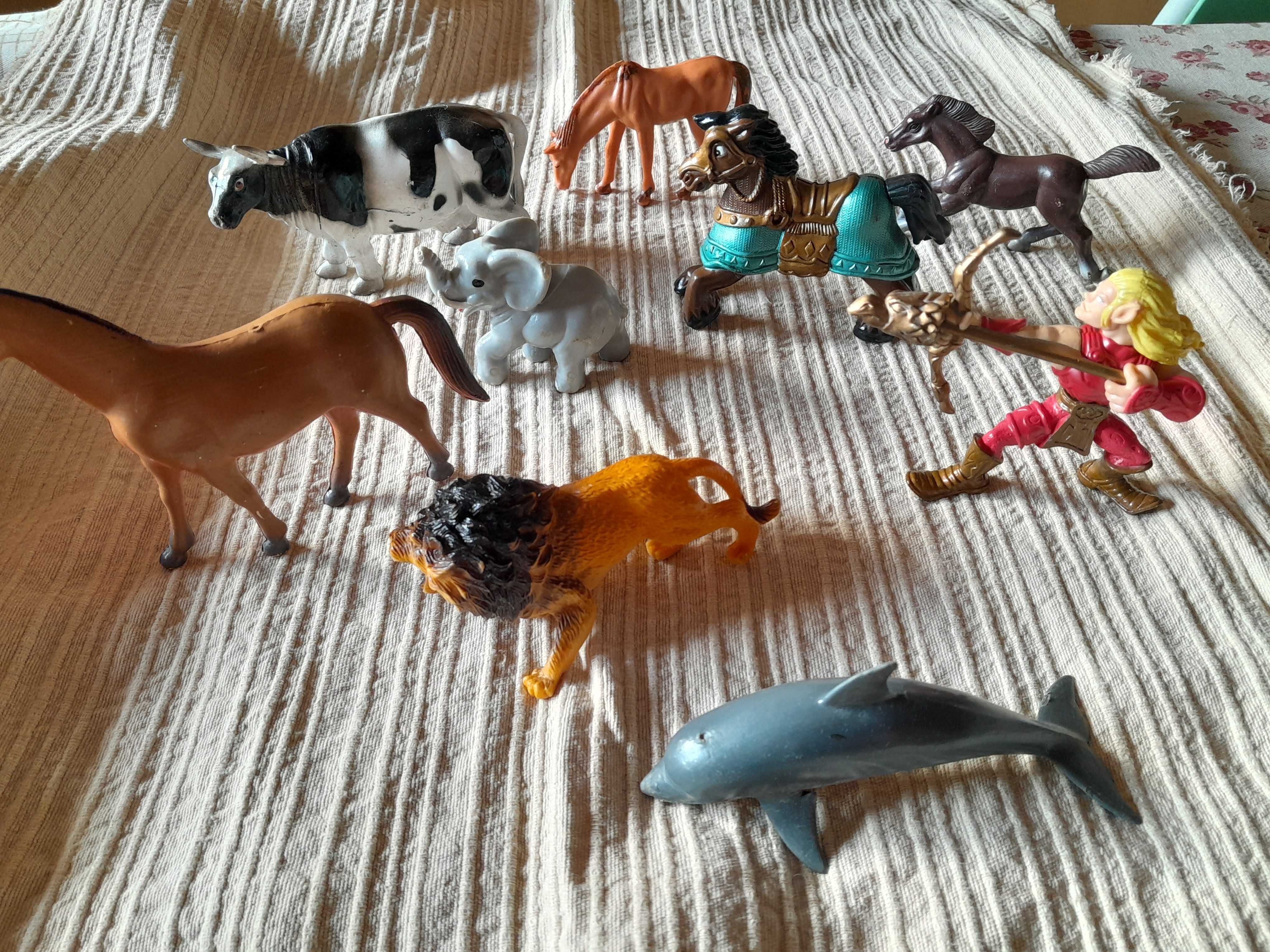 Conjunto de vários animais para brincar