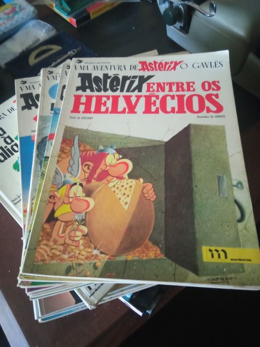 Livros Asterix e Lucky Luke antigos