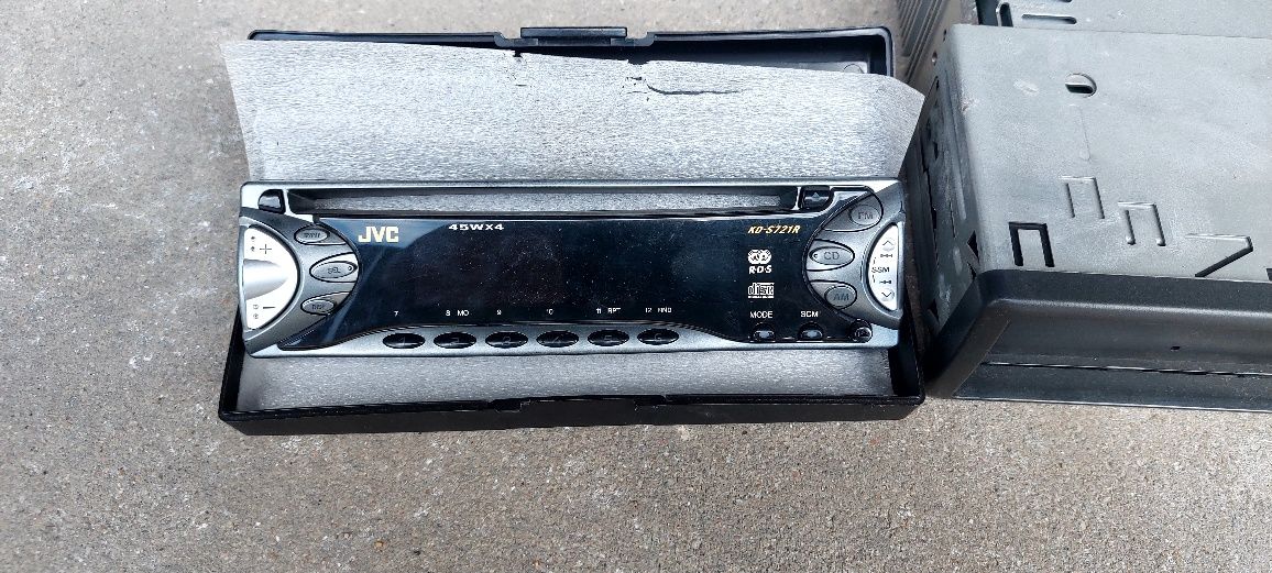 Radioodtwarzacz JVC samochodowy