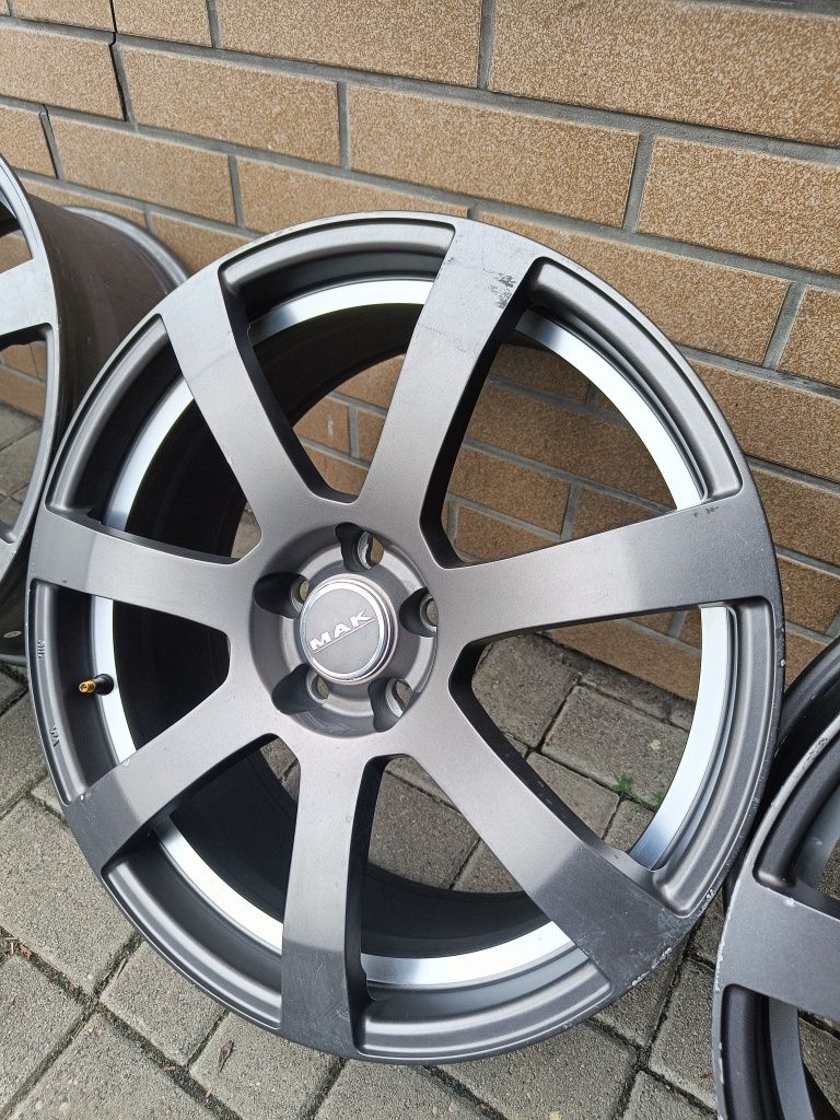 Felgi Aluminiowe 19 Cali 5x100/5x120  8Jx19 ET40 - MAK Italy