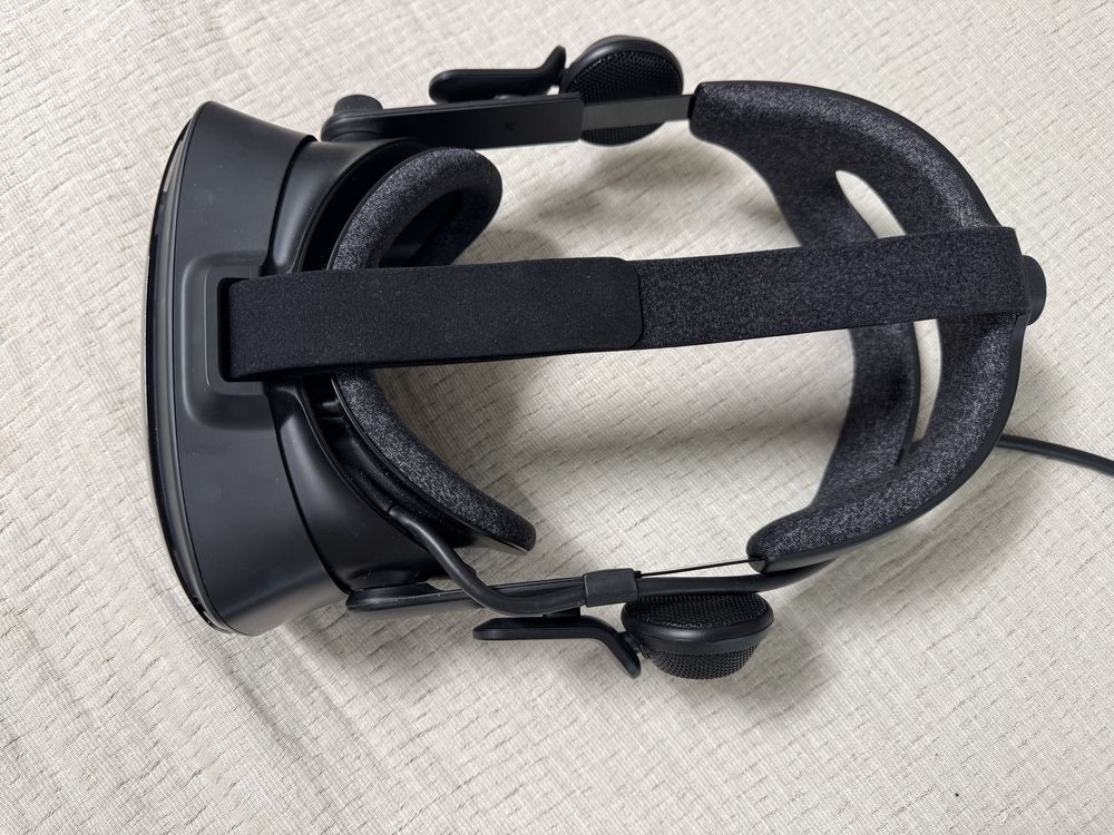 Шолом Valve Index
